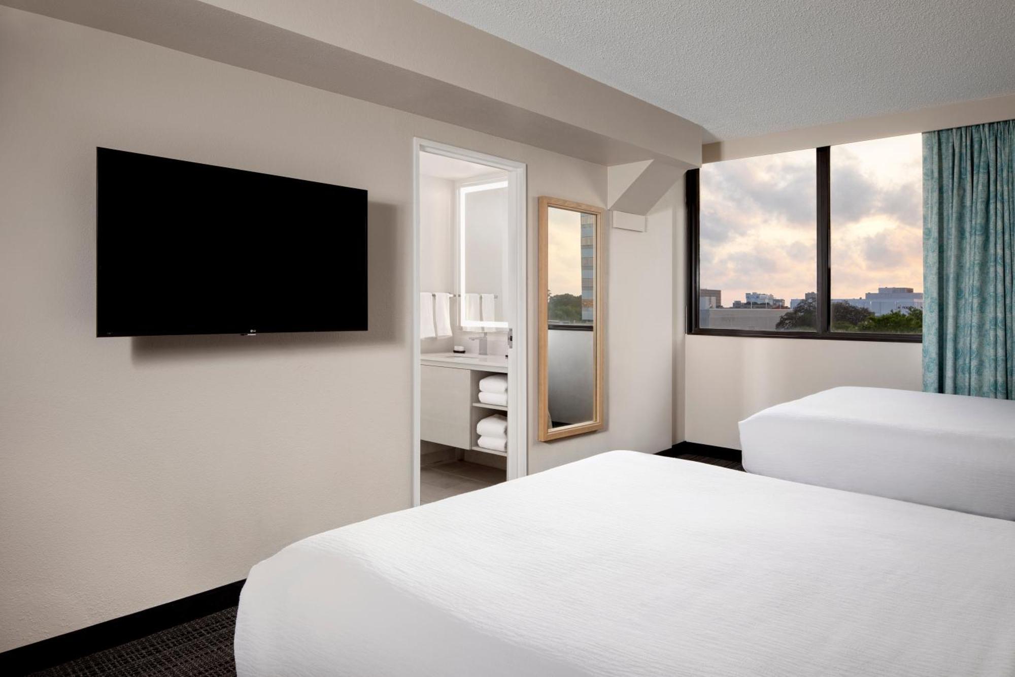Embassy Suites By Hilton Tampa Airport Westshore Εξωτερικό φωτογραφία
