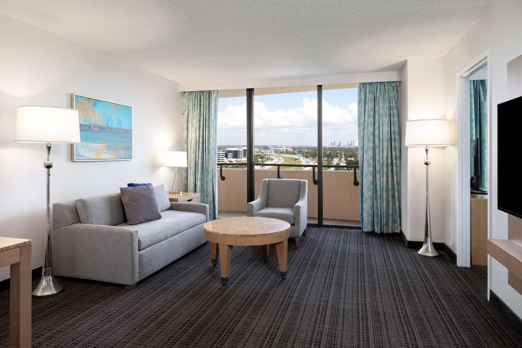 Embassy Suites By Hilton Tampa Airport Westshore Εξωτερικό φωτογραφία