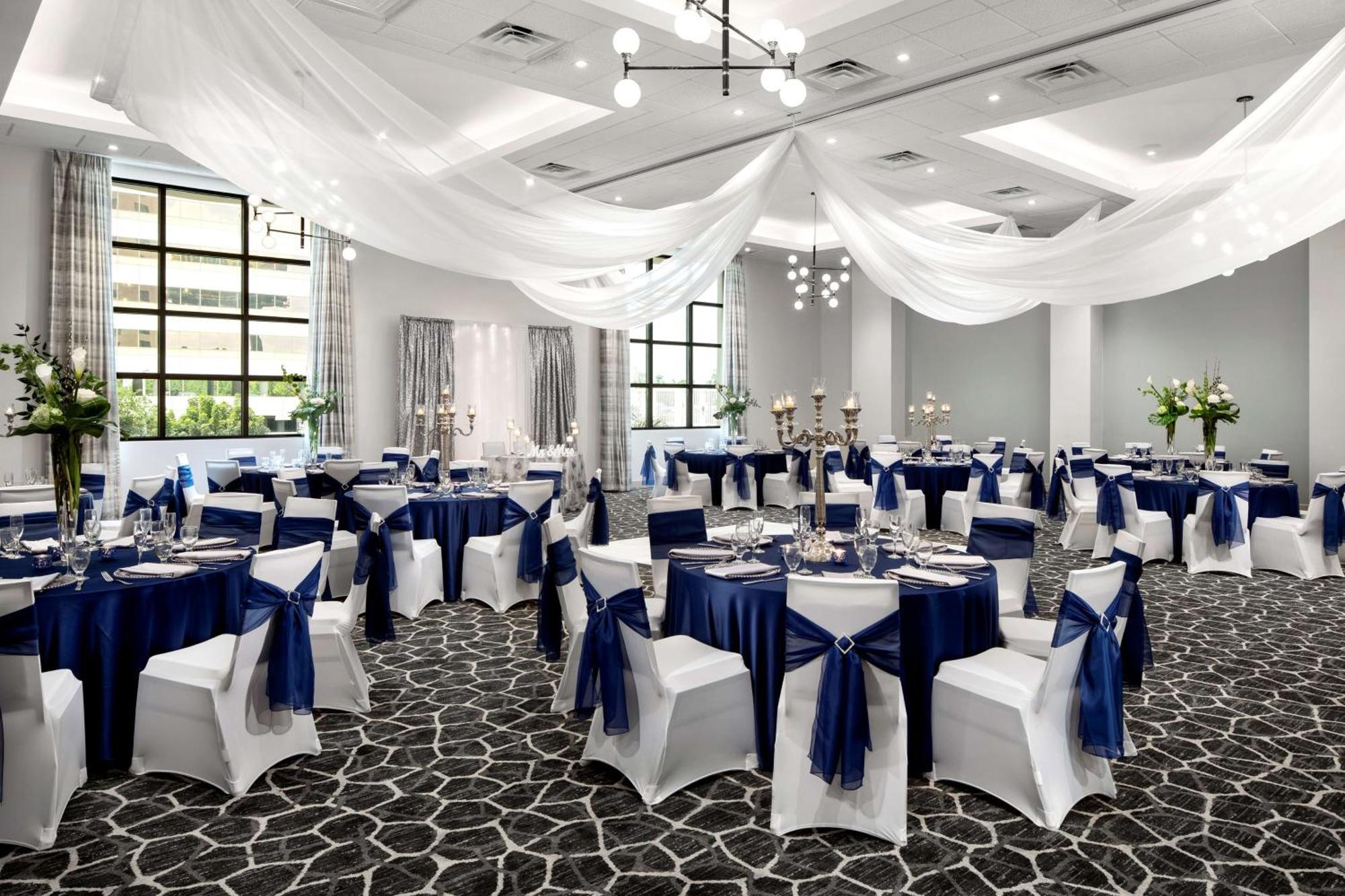 Embassy Suites By Hilton Tampa Airport Westshore Εξωτερικό φωτογραφία