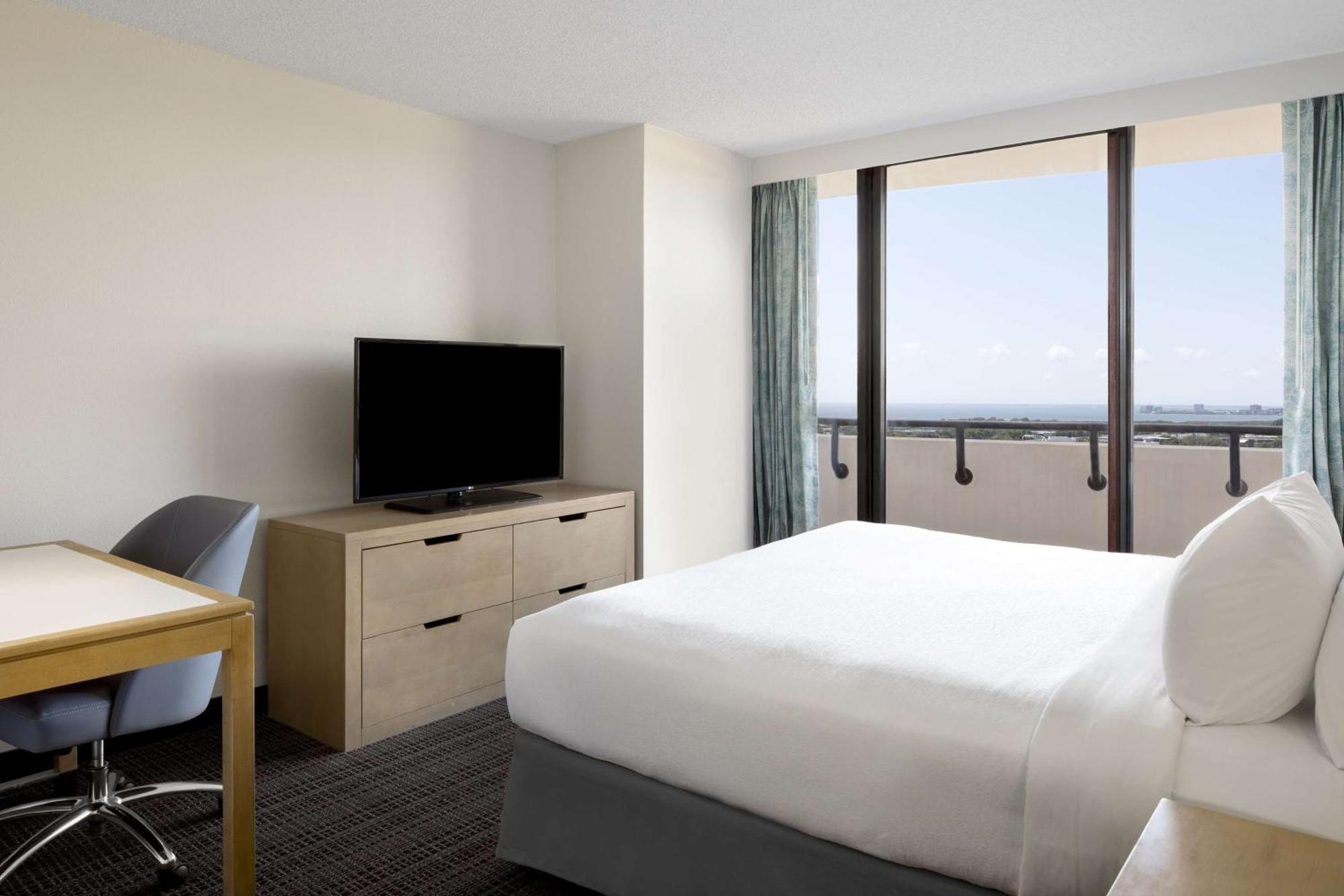 Embassy Suites By Hilton Tampa Airport Westshore Εξωτερικό φωτογραφία